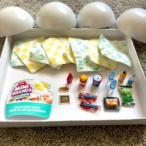 Zuru Mini Brands Fill the fridge